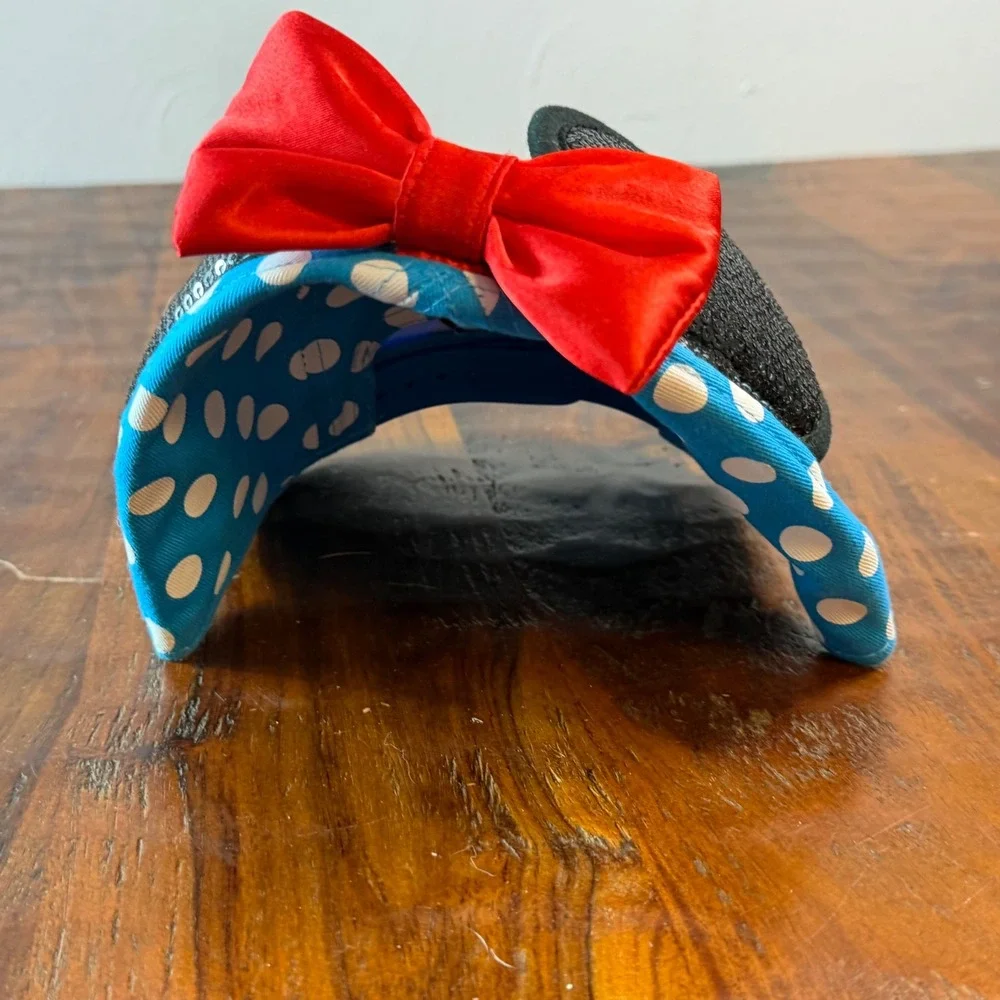 Disney Minnie Mouse Polka Dot Snapback Hat Blue Sequin Ears Red Bow Baseball Cap